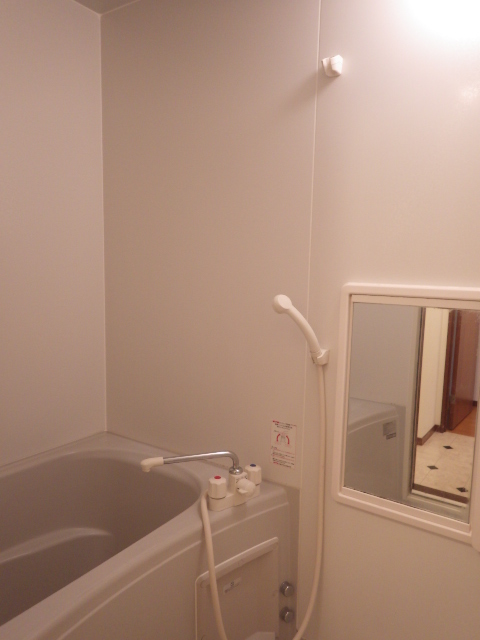 シャーメゾンサンモール 203号-9