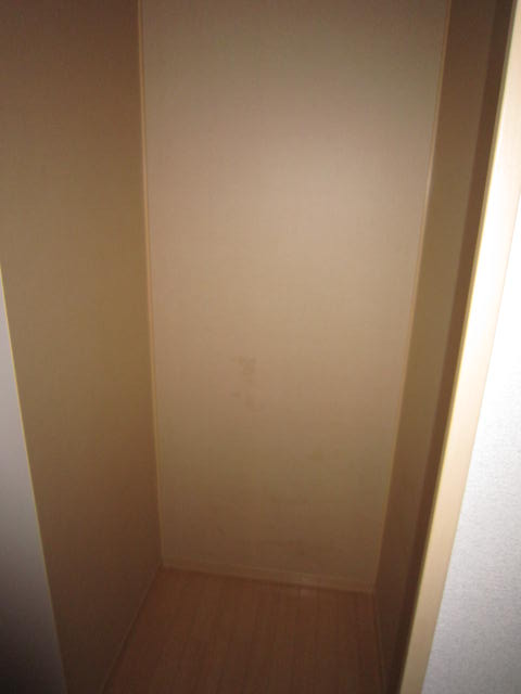 タウンコート中の島 202号-5