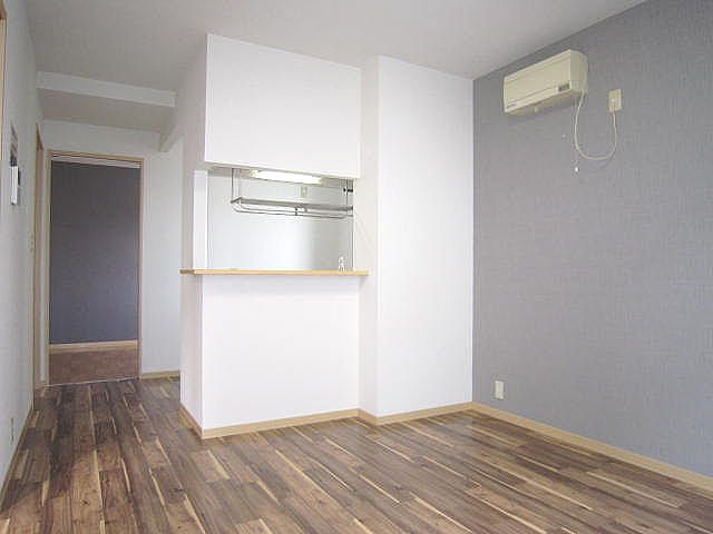 タウンコート中の島 202号-6