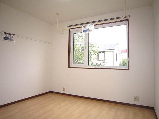 SGハイツ月寒 202号-3