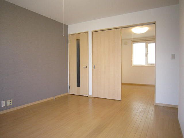 パール・ウェストＡ 102号-6