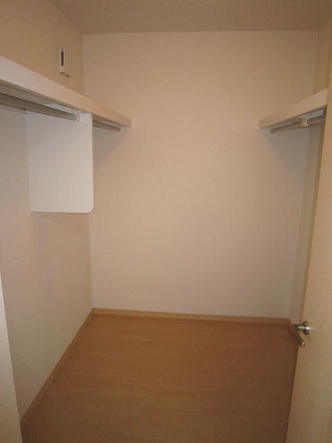 パール・ウェストC 201号-3