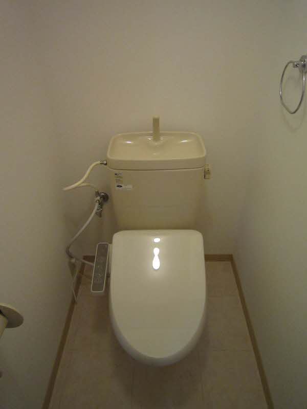 シャーメゾン16 202号-8