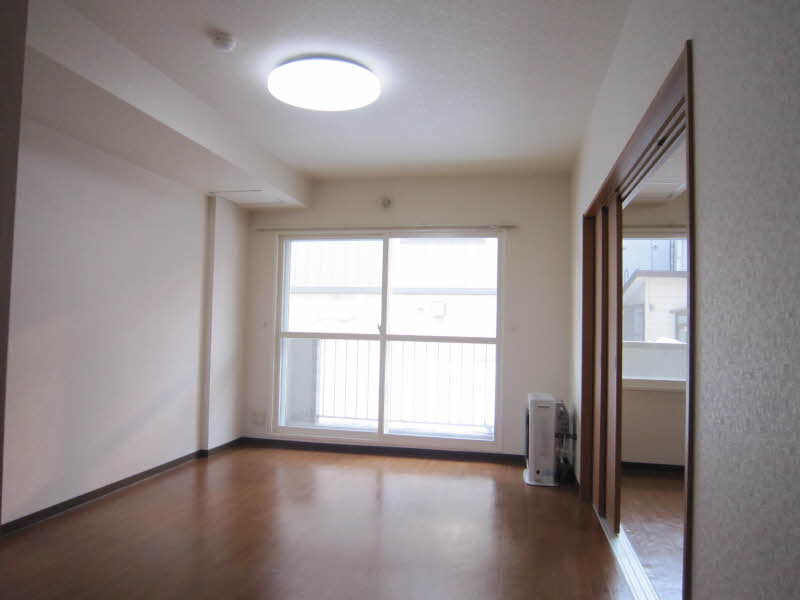 Ｂｅｌｌｅｖｕｅ１４ 102号-2