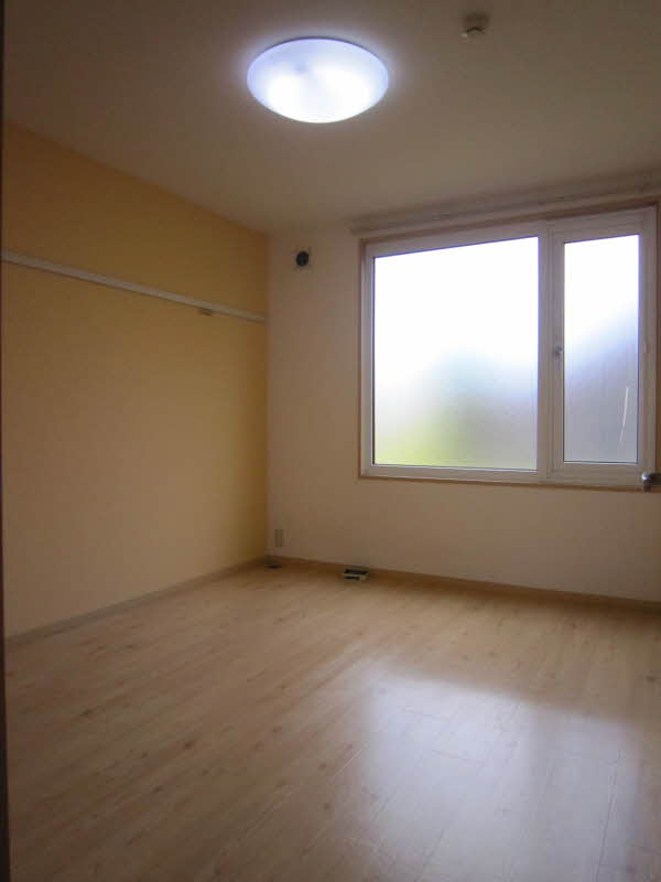 シャーメゾンラ・クールＡ 102号-4