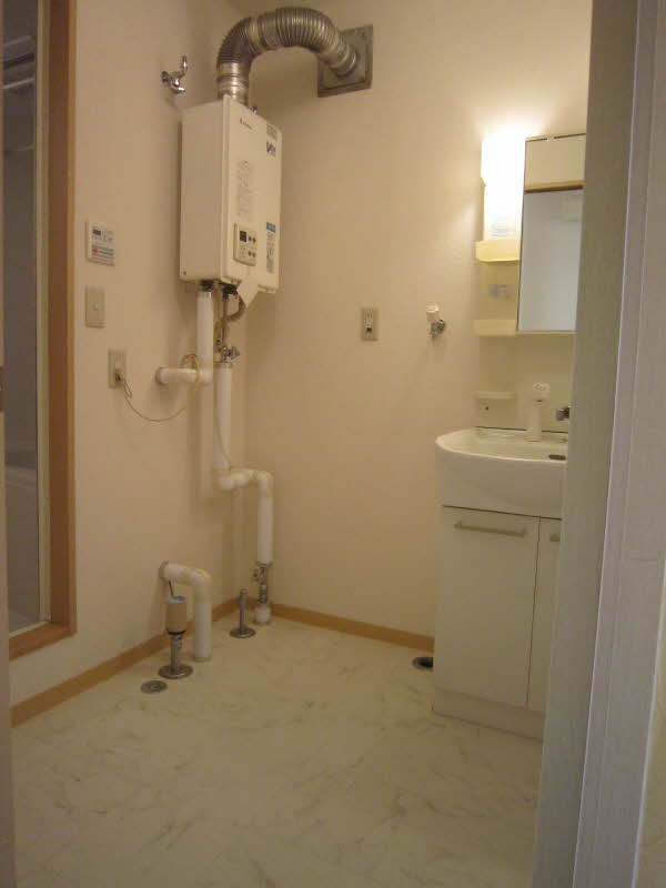 シャーメゾンラ・クールＡ 102号-6