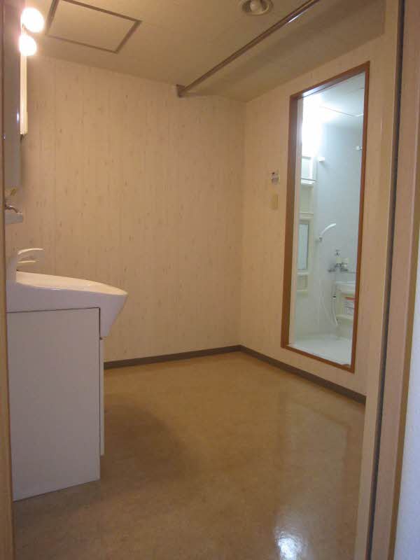 アルモニー麻生 402号-8