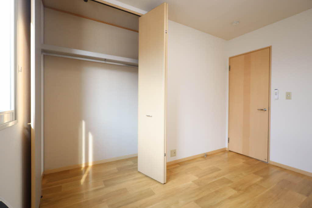 シャーメゾン新中野 202号-6