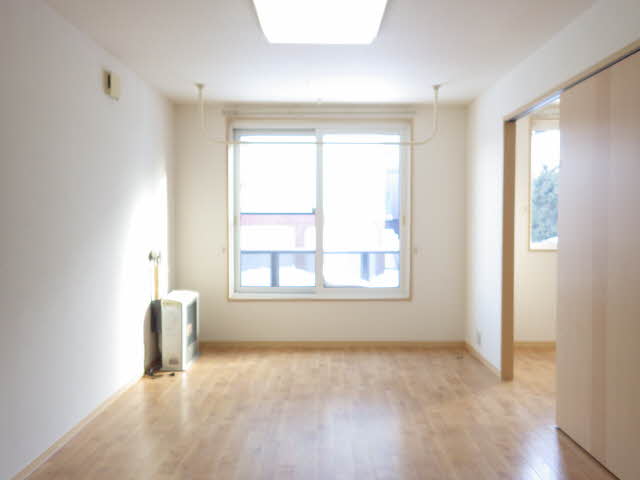 シャーメゾンエルム 102号-2