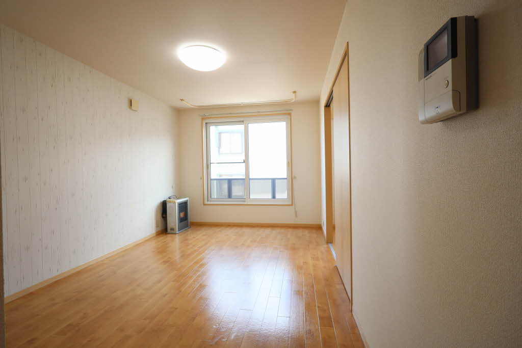 シャーメゾンエルム 202号-2