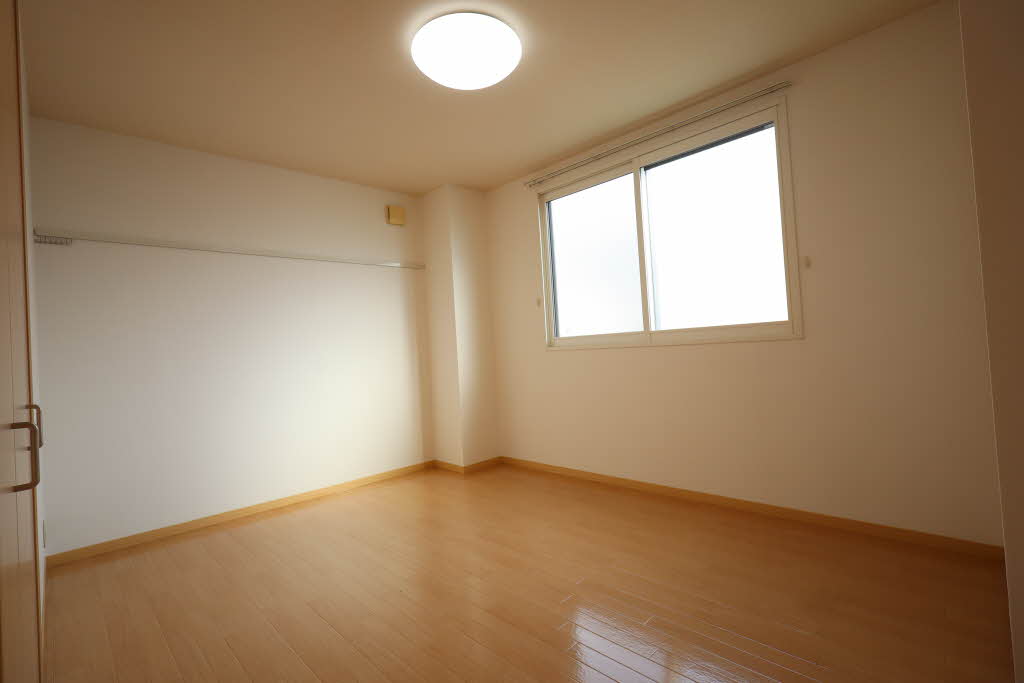 シャーメゾン末広 103号-4