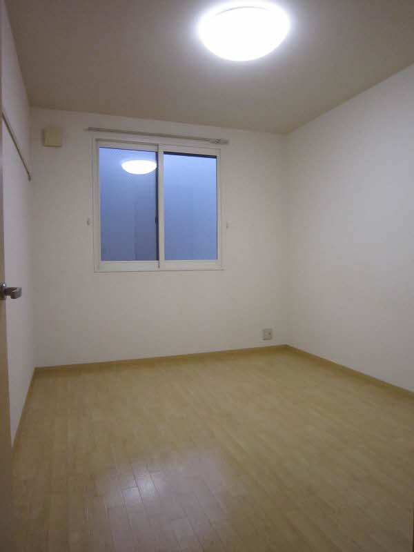 リビオンコート 201号-5