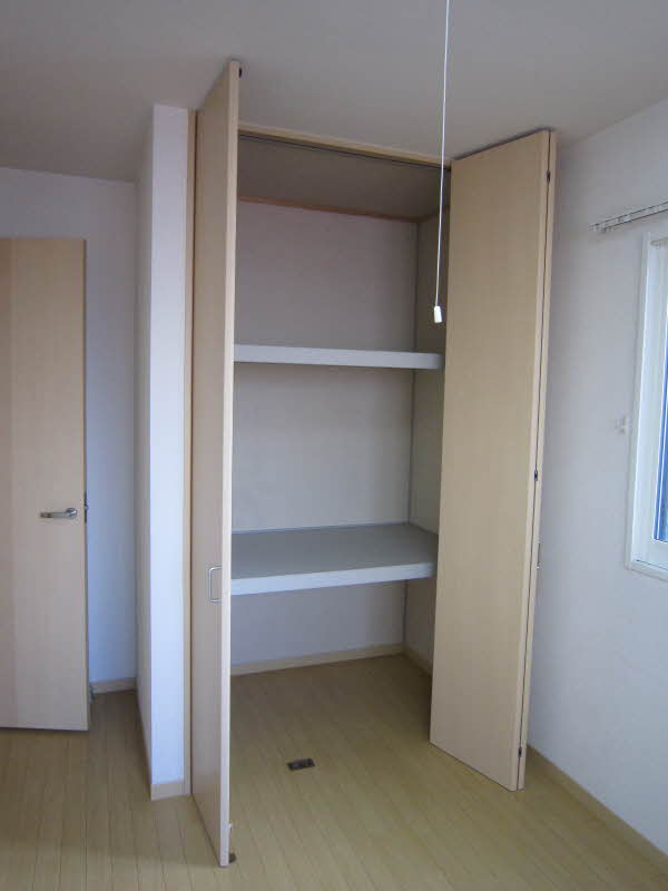 リビオンコート 201号-8