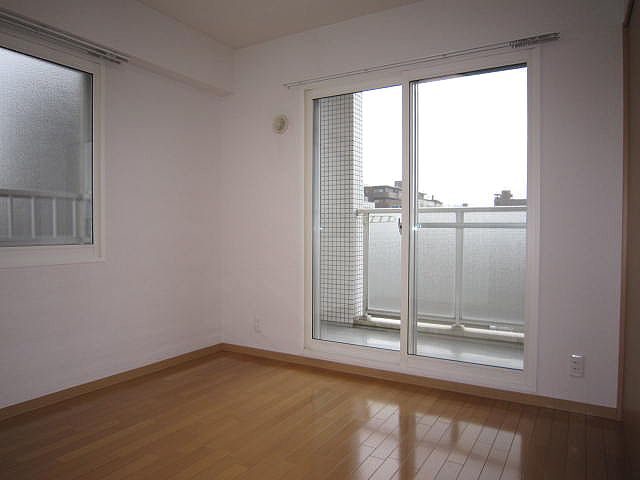 ヒルズ白石本通り 401号-3