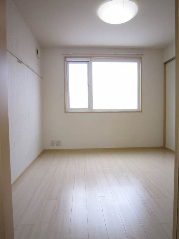 シャーメゾンクララ 101号-13