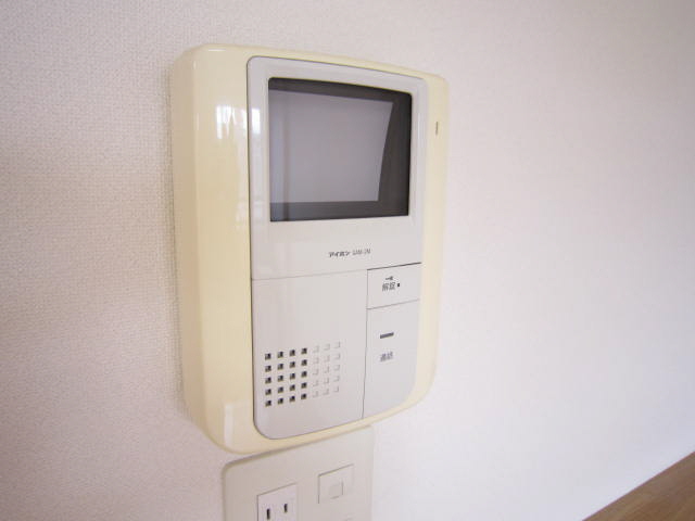 ラーチ麻生 303号-4
