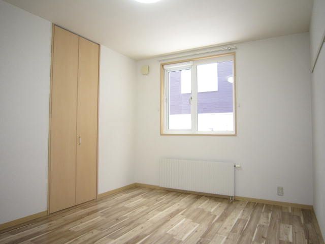 シャーメゾン月寒フィフティー 102号-3