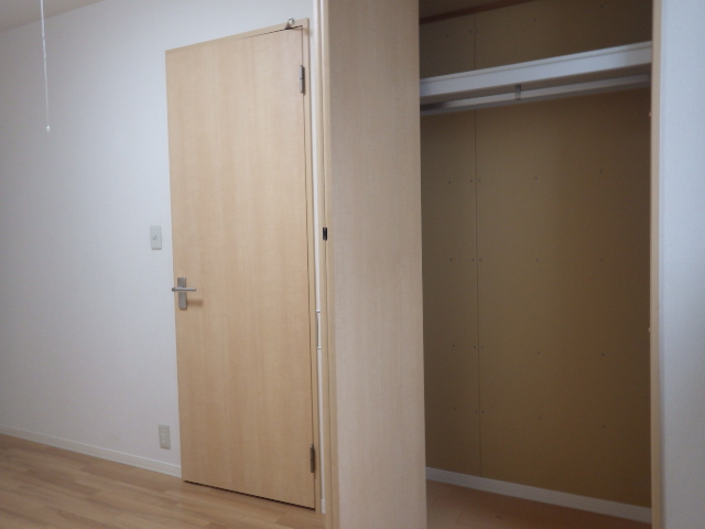 ディアス二十四軒 101号-6