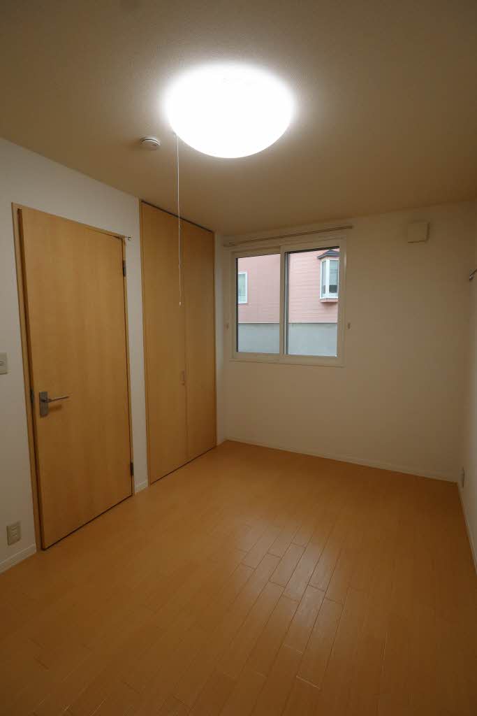 ディアス二十四軒 102号-6