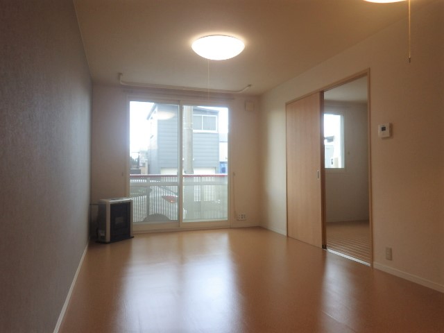 ＲＥＭＡＧＥ　Ｅ 101号-2