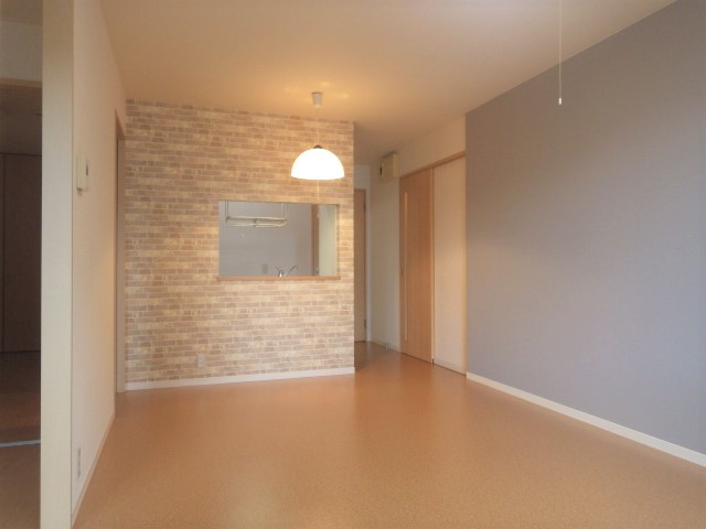 ＲＥＭＡＧＥ　Ｅ 101号-3