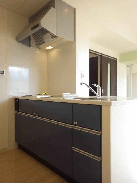 ＩＺＯＵ 702号-2