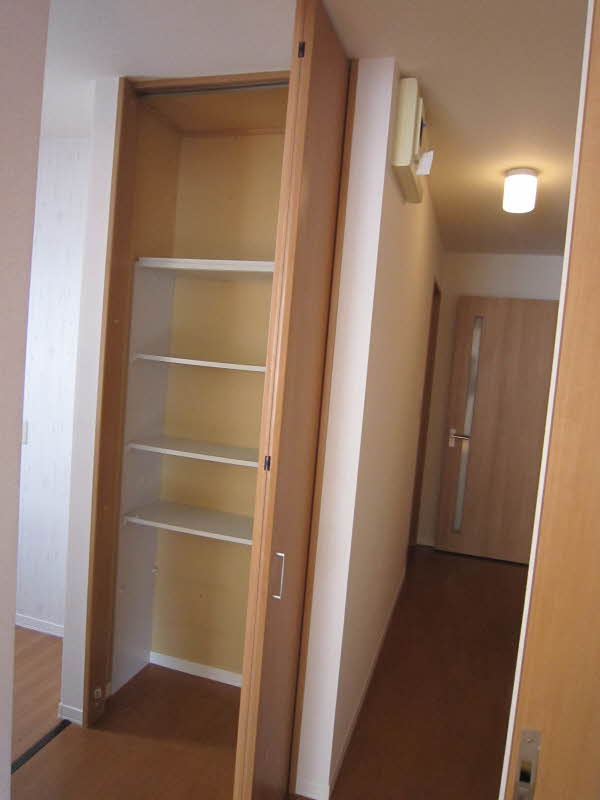 シャーメゾン ベルクⅡ 102号-5