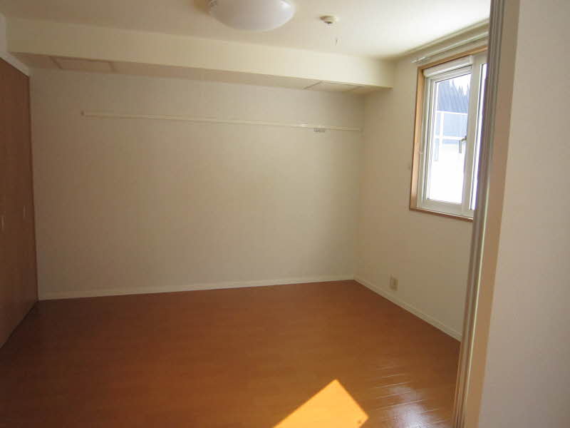 シャーメゾン ベルクⅡ 102号-12