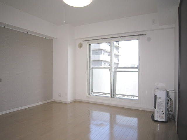 フォレスタ 601号-2