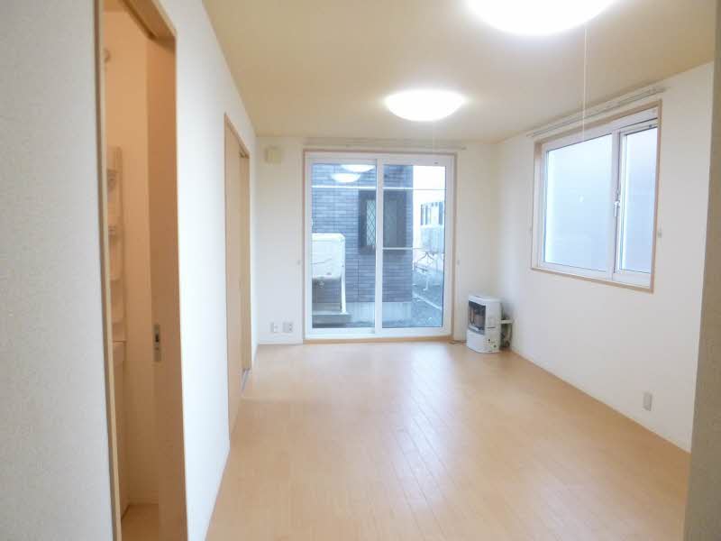 シャーメゾン　リアン 102号-3