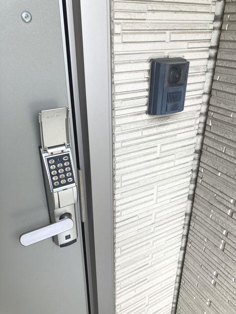 シャーメゾン　エヌ・エイチＢ 102号-13