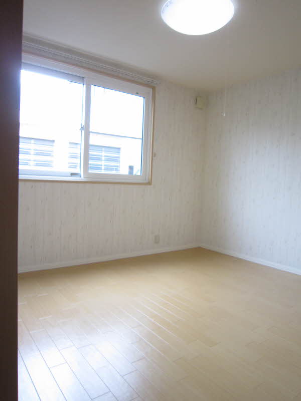 シェーンヴィラＥ 102号-5