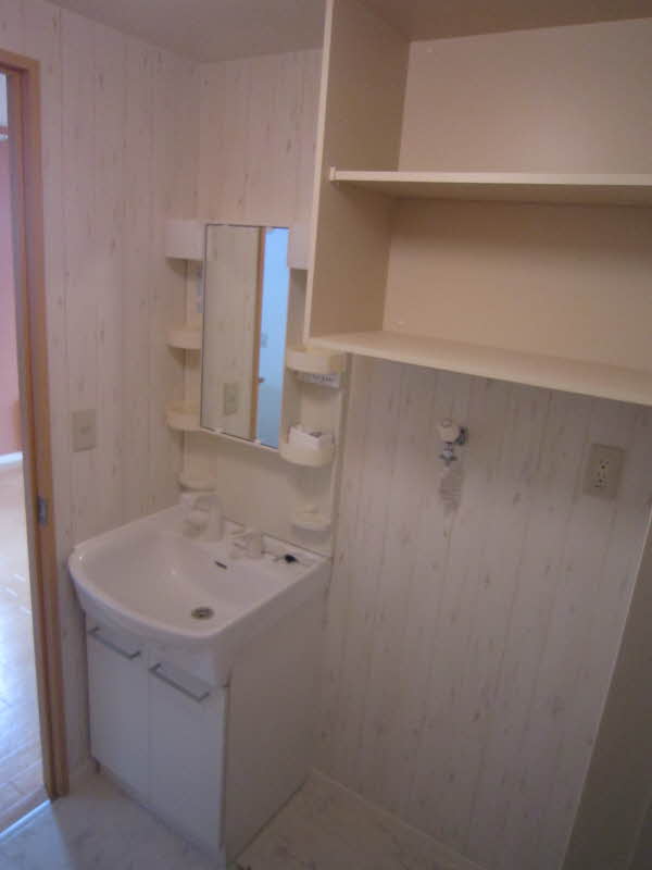 シェーンヴィラＥ 102号-9