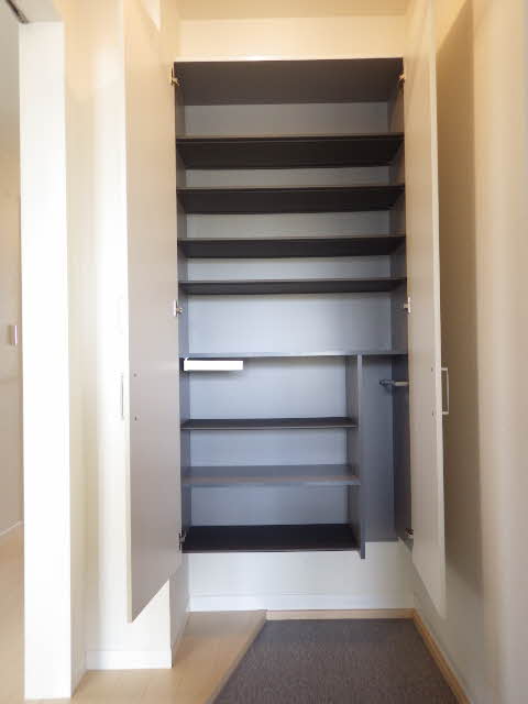 シャーメゾンハピネスⅢ 201号-12