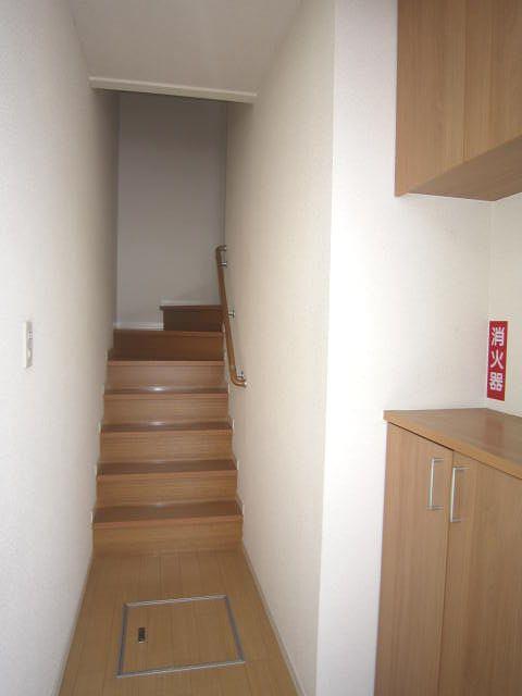 シャーメゾンレポルト 201号-10