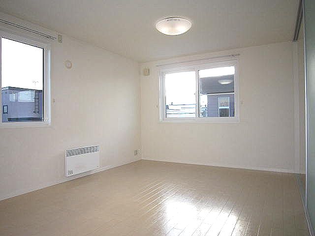 シャーメゾン　プラタナス 201号-2