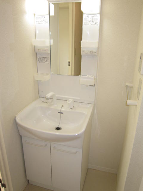 シャーメゾン　プラタナス 201号-8