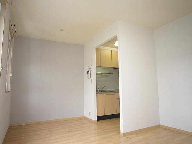 シャーメゾンリラ 201号-3