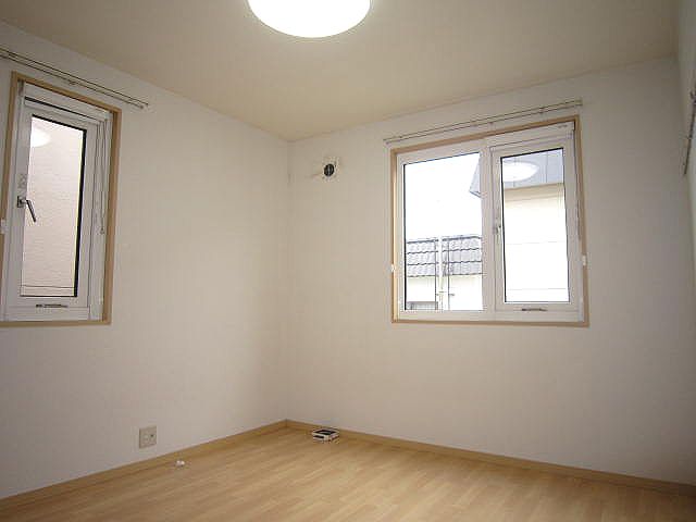 シャーメゾンリラ 201号-6