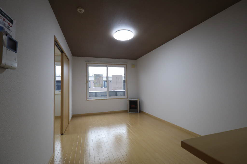 ディアス里塚Ａ 206号-2