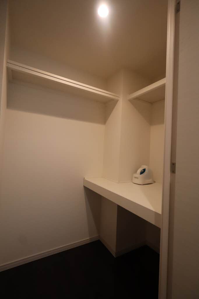 プライムメゾン大通公園 家具付住戸 310号-4