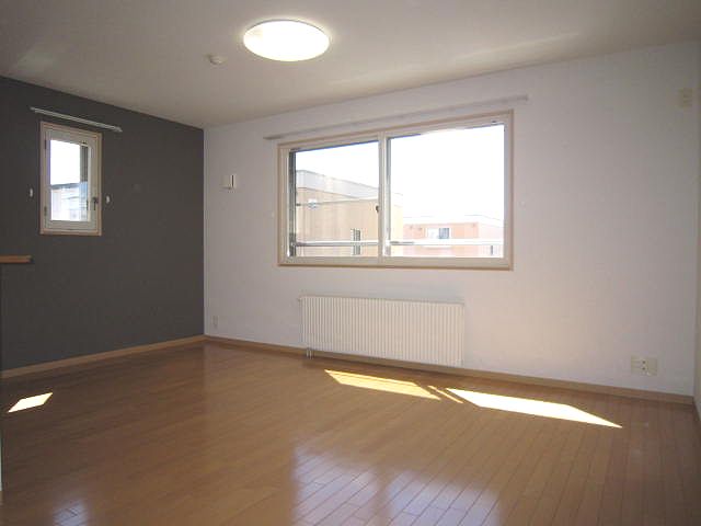 グランビレッジ公園通Ｄ 201号-2