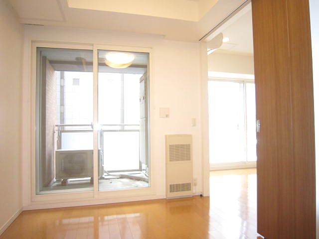 プライムメゾン南２条 306号-3