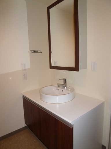 プライムメゾン南２条 402号-9