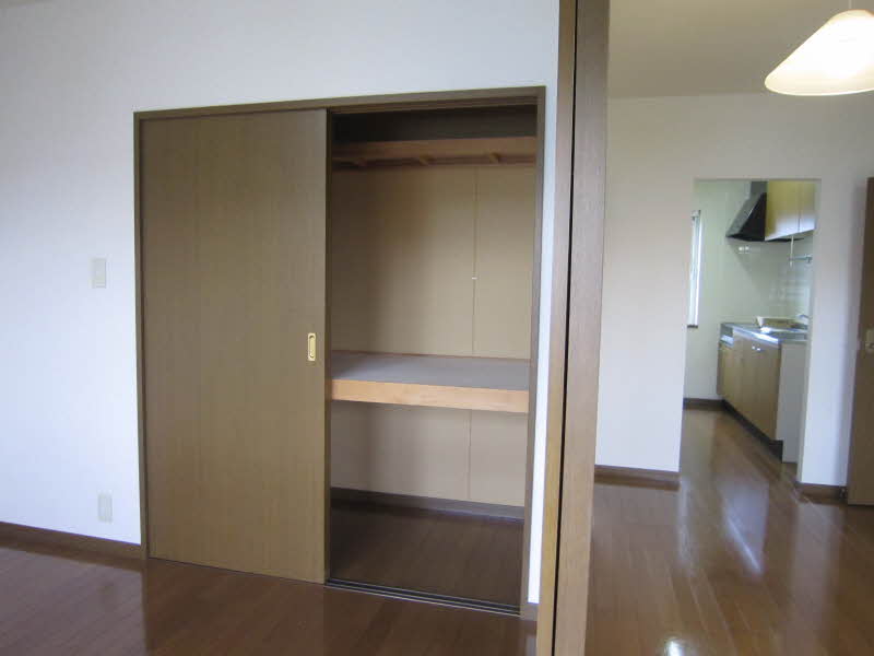 ポート森林公園Ａ 203号-6