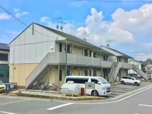 ガーデンハイツルミエール C201号-1