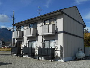 シャーメゾン大町