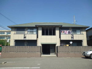 伊藤松下コーポ B201号-1