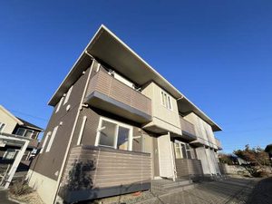 Ｌａ　Ｃｏｕｒ　ｄｕ　Ｒｅｎａｒｄ