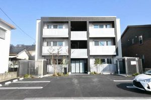 日和（ＨＩＹＯＲＩ） 0102号-1